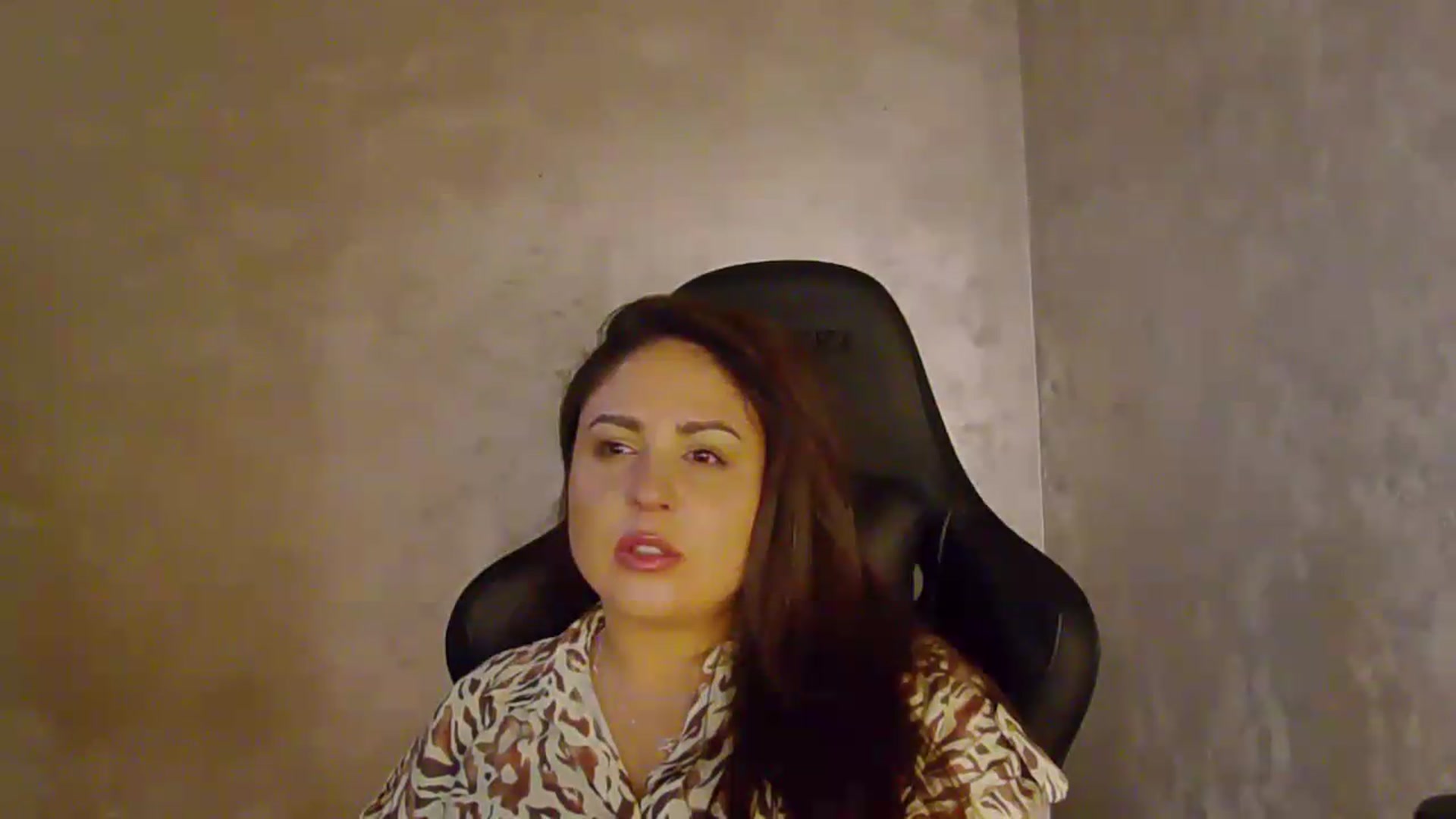 Gallery image thumbnail from NotVanilla's myfreecams stream on, 07/31/2026, 24:45 image 3 of 20
