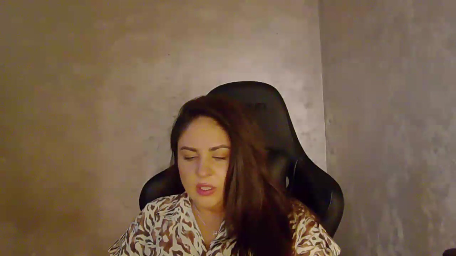 Gallery image thumbnail from NotVanilla's myfreecams stream on, 07/31/2026, 24:45 image 7 of 20