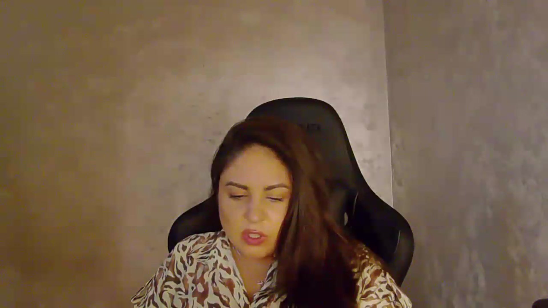 Gallery image thumbnail from NotVanilla's myfreecams stream on, 07/31/2026, 24:45 image 6 of 20