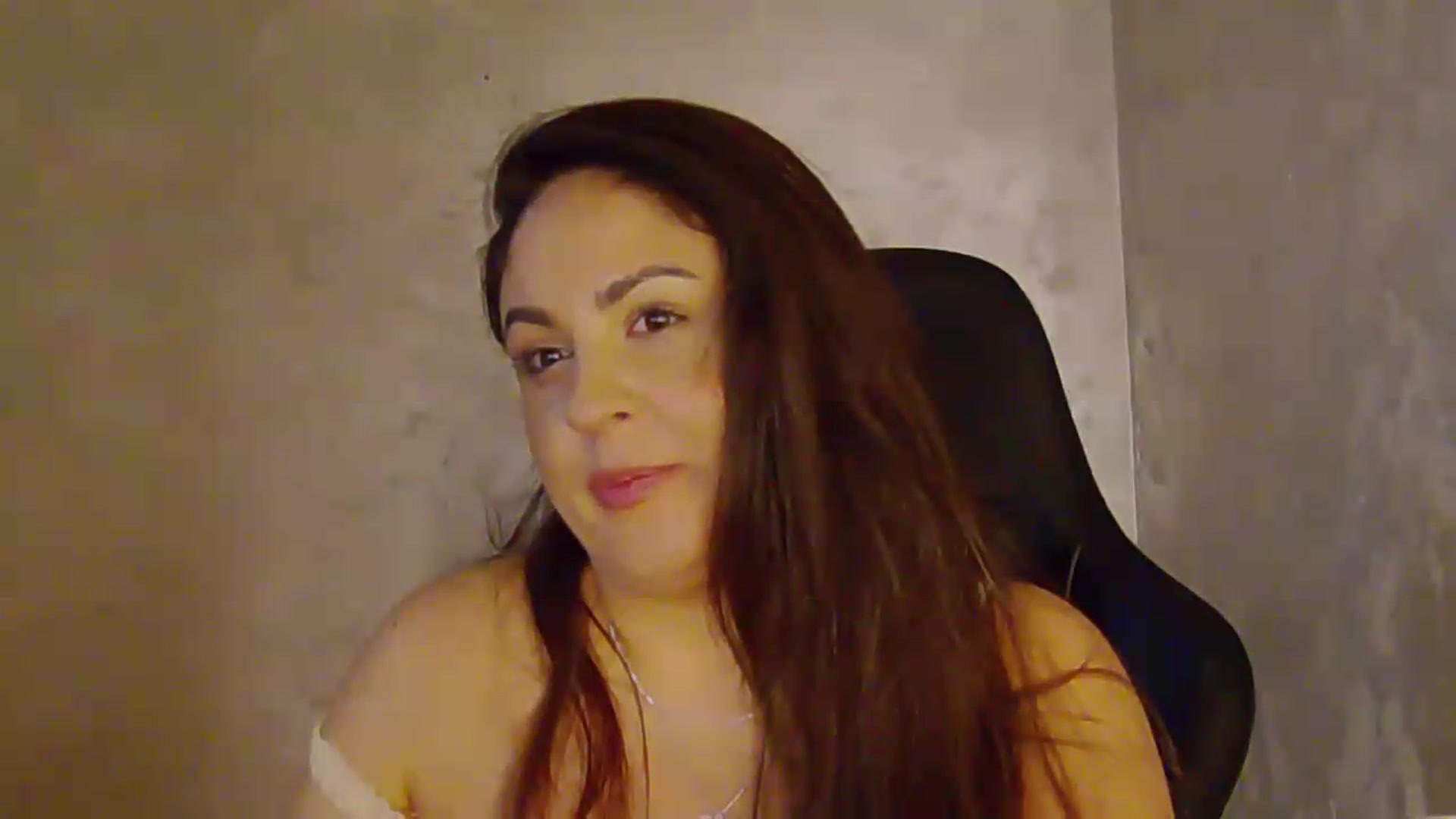 Gallery image thumbnail from NotVanilla's myfreecams stream on, 07/31/2026, 06:04 image 19 of 20