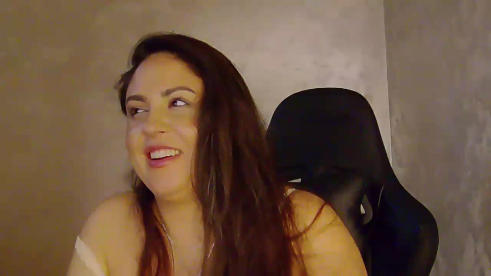 Gallery image thumbnail from NotVanilla's myfreecams stream on, 07/31/2026, 06:04 image 18 of 20