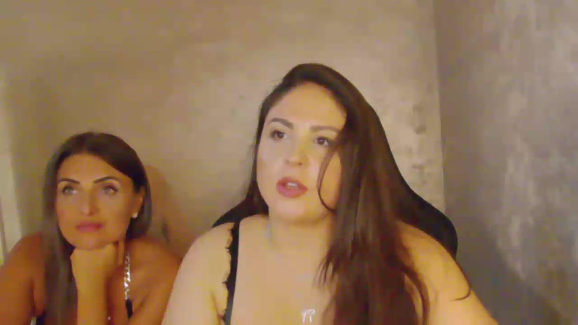 Gallery image thumbnail from NotVanilla's myfreecams stream on, 07/31/2026, 23:39 image 9 of 20