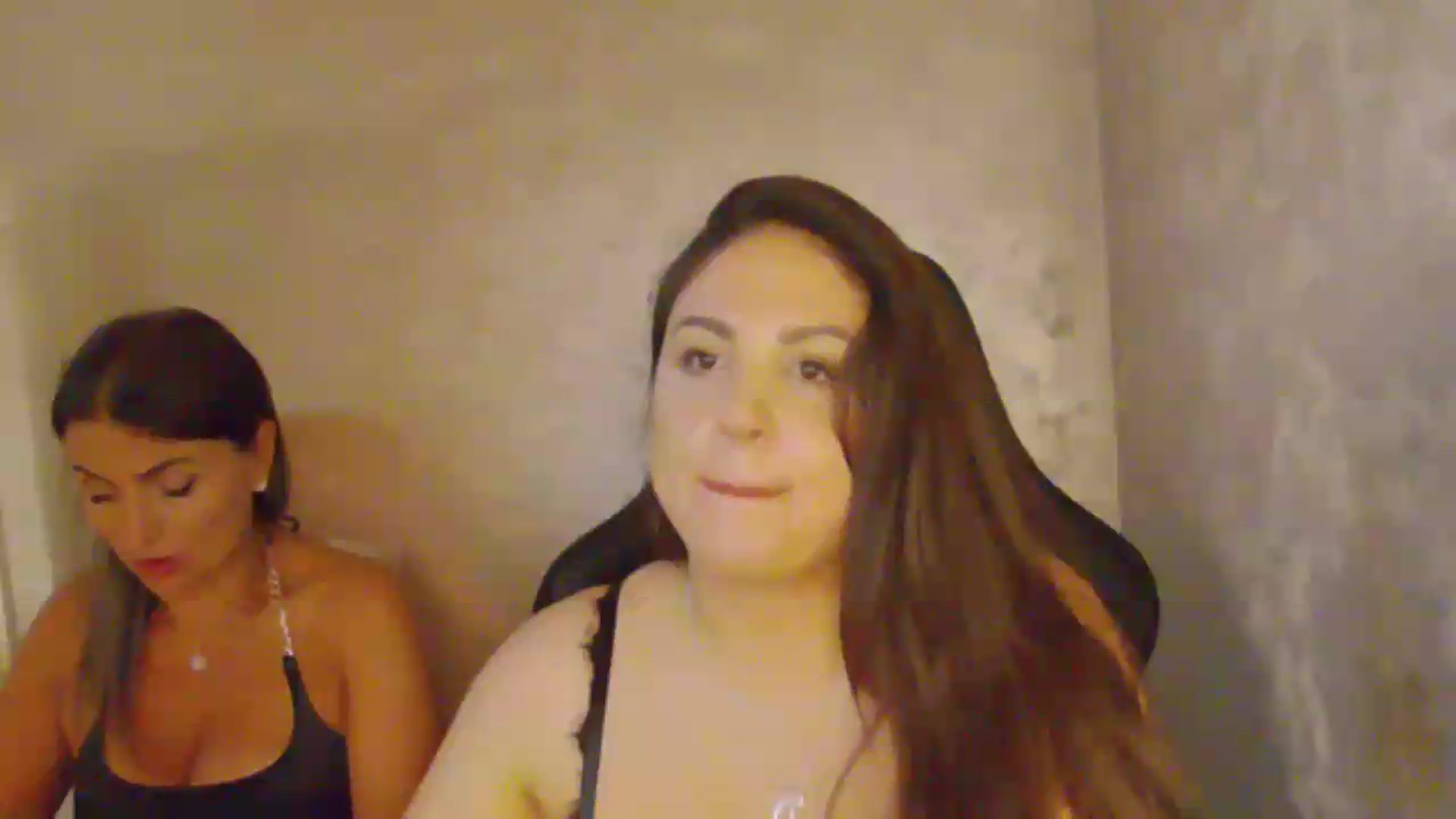Gallery image thumbnail from NotVanilla's myfreecams stream on, 07/31/2026, 23:39 image 4 of 20