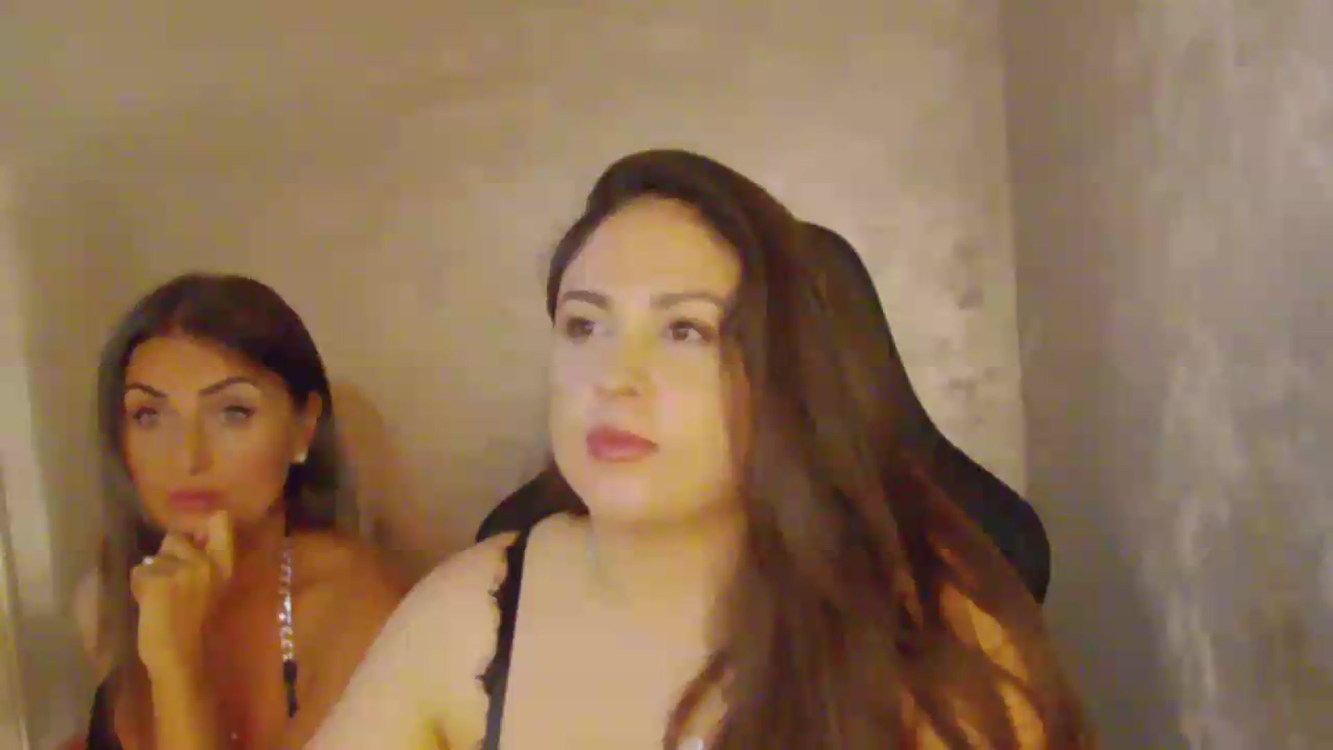 Gallery image thumbnail from NotVanilla's myfreecams stream on, 07/31/2026, 23:39 image 14 of 20