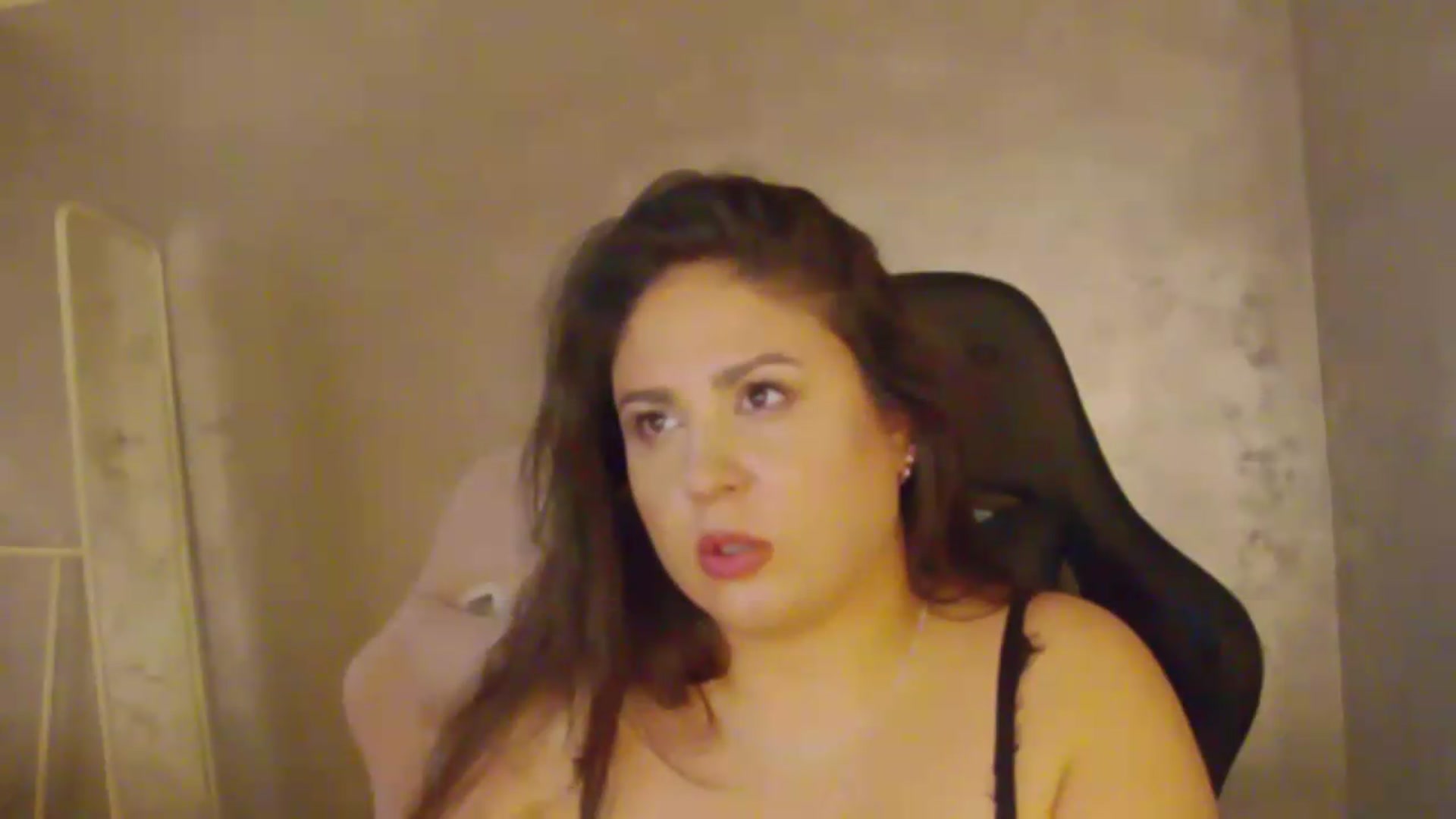 Gallery image thumbnail from NotVanilla's myfreecams stream on, 08/01/2026, 24:27 image 15 of 20
