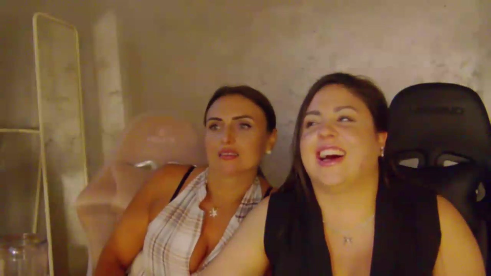 Gallery image thumbnail from NotVanilla's myfreecams stream on, 08/01/2026, 06:34 image 9 of 20