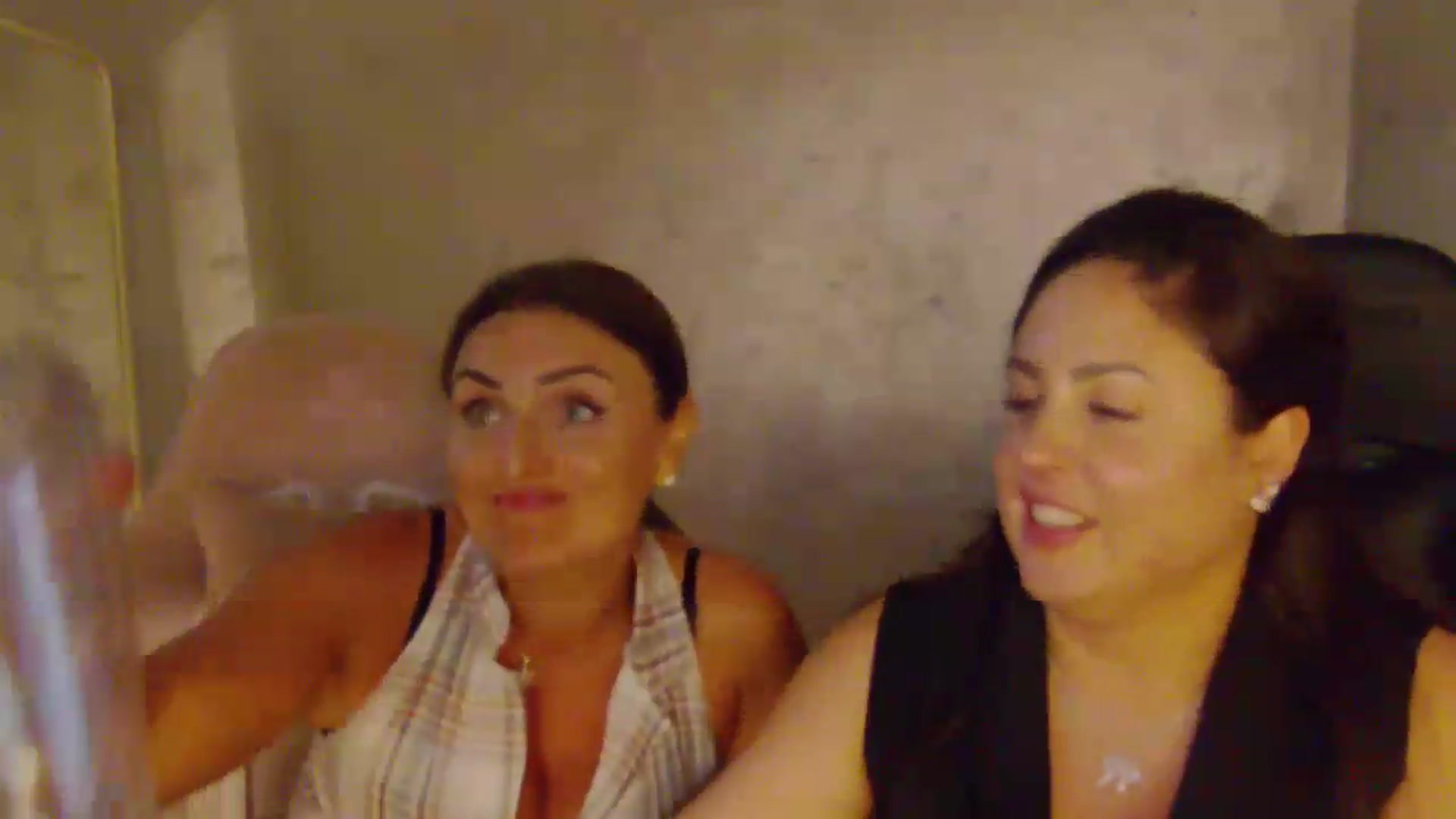 Gallery image thumbnail from NotVanilla's myfreecams stream on, 08/01/2026, 06:34 image 16 of 20