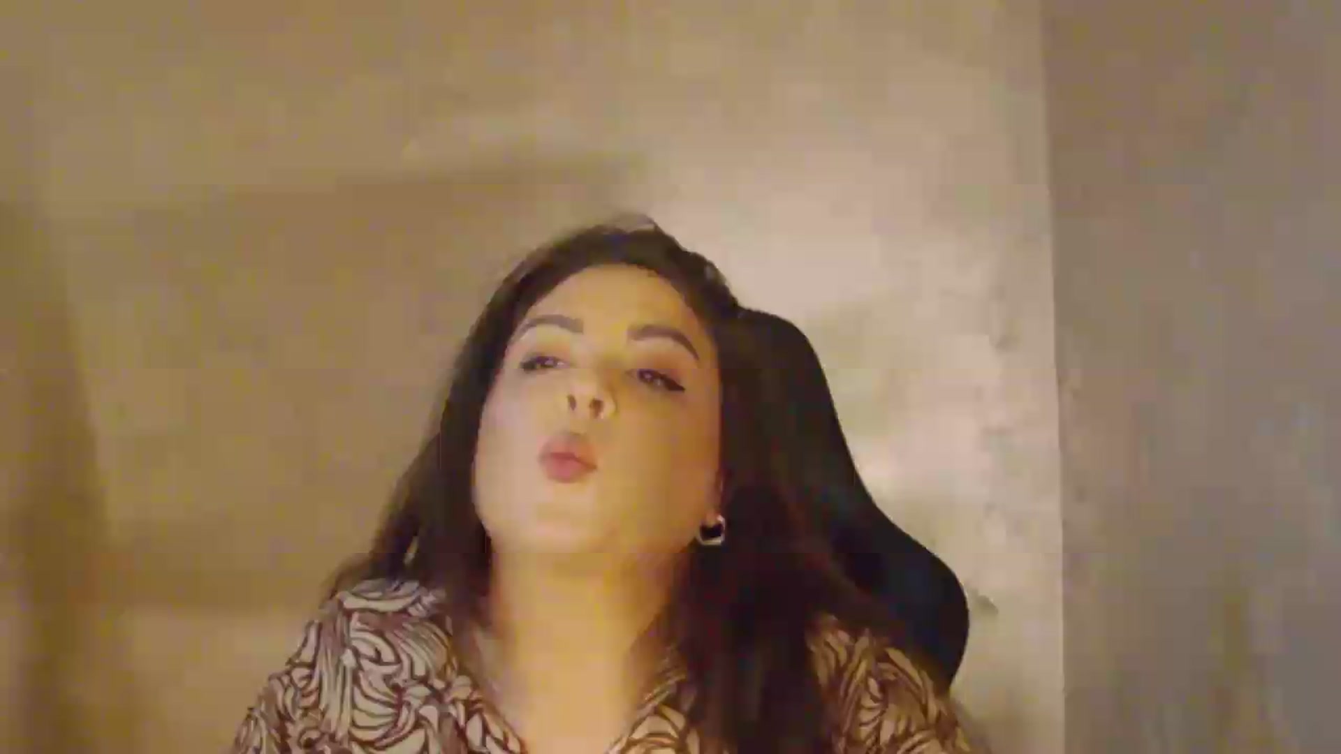 Gallery image thumbnail from NotVanilla's myfreecams stream on, 08/04/2026, 01:51 image 1 of 20