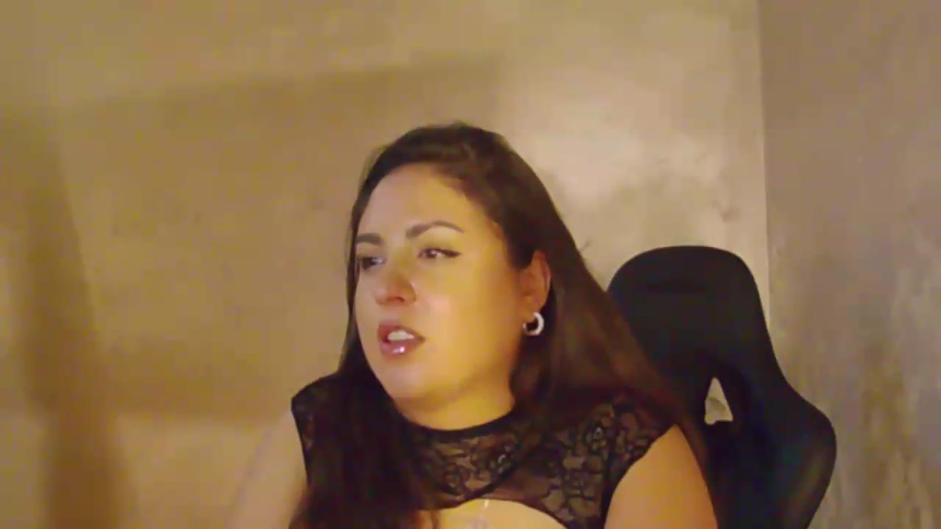 Gallery image thumbnail from NotVanilla's myfreecams stream on, 08/04/2026, 03:58 image 5 of 20