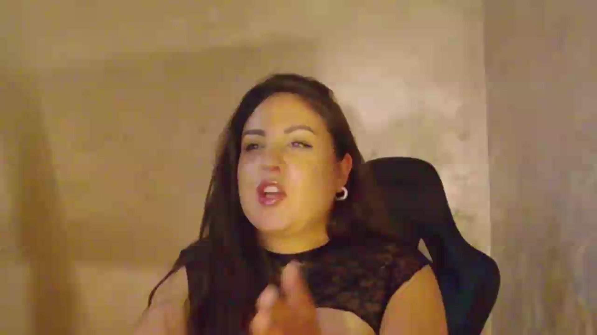 Gallery image thumbnail from NotVanilla's myfreecams stream on, 08/04/2026, 03:58 image 1 of 20