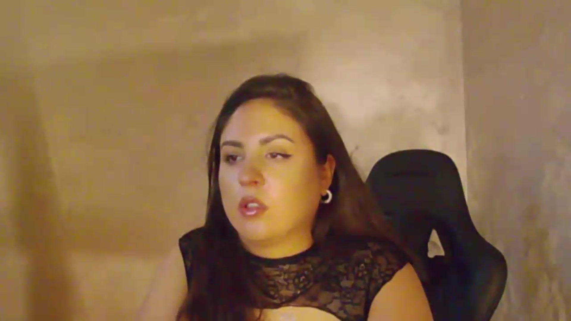 Gallery image thumbnail from NotVanilla's myfreecams stream on, 08/04/2026, 03:58 image 4 of 20