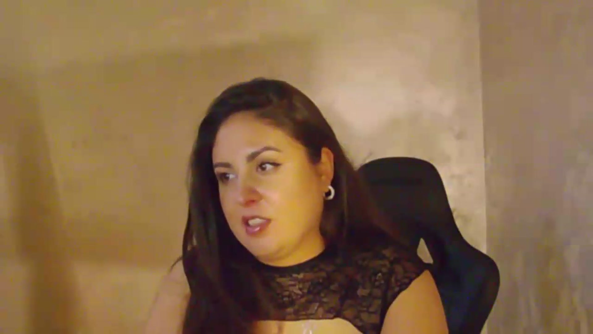 Gallery image thumbnail from NotVanilla's myfreecams stream on, 08/04/2026, 03:58 image 2 of 20