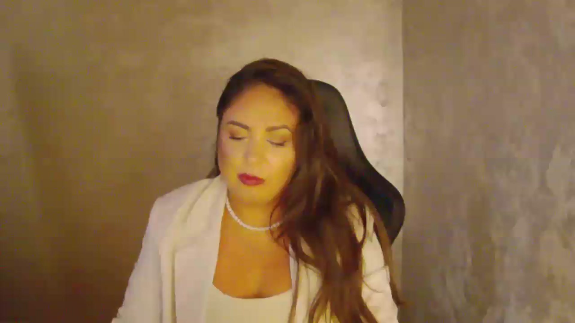 Gallery image thumbnail from NotVanilla's myfreecams stream on, 08/08/2026, 24:14 image 20 of 20