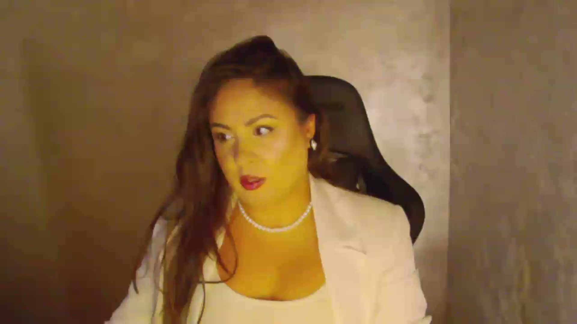 Gallery image thumbnail from NotVanilla's myfreecams stream on, 08/08/2026, 24:14 image 8 of 20
