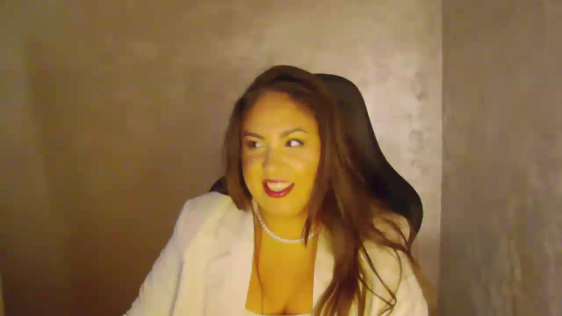 Gallery image thumbnail from NotVanilla's myfreecams stream on, 08/08/2026, 24:14 image 3 of 20