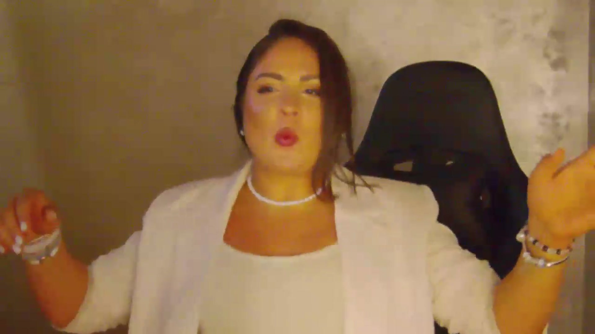 Gallery image thumbnail from NotVanilla's myfreecams stream on, 08/08/2026, 03:44 image 14 of 20