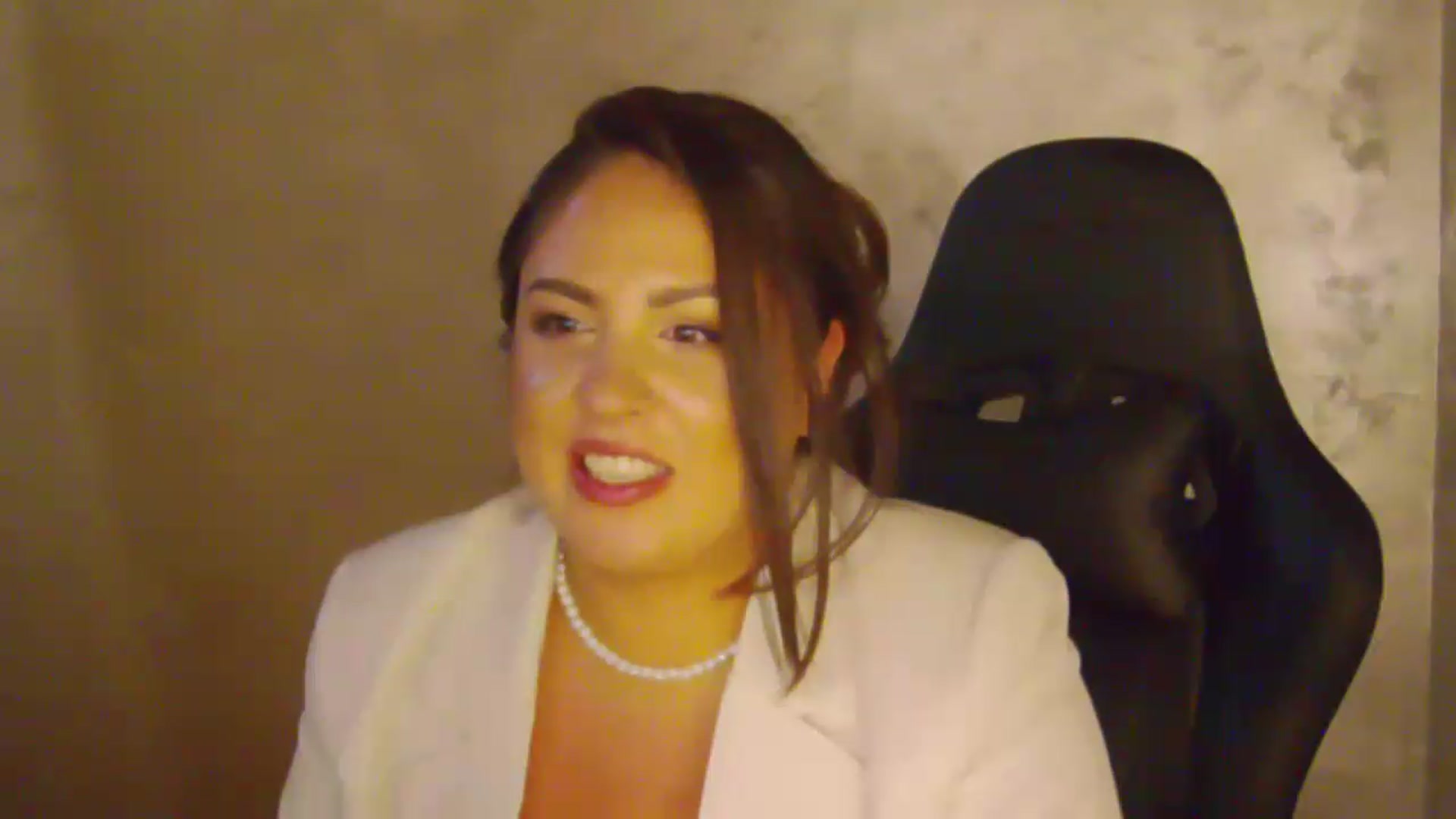 Gallery image thumbnail from NotVanilla's myfreecams stream on, 08/08/2026, 03:44 image 20 of 20