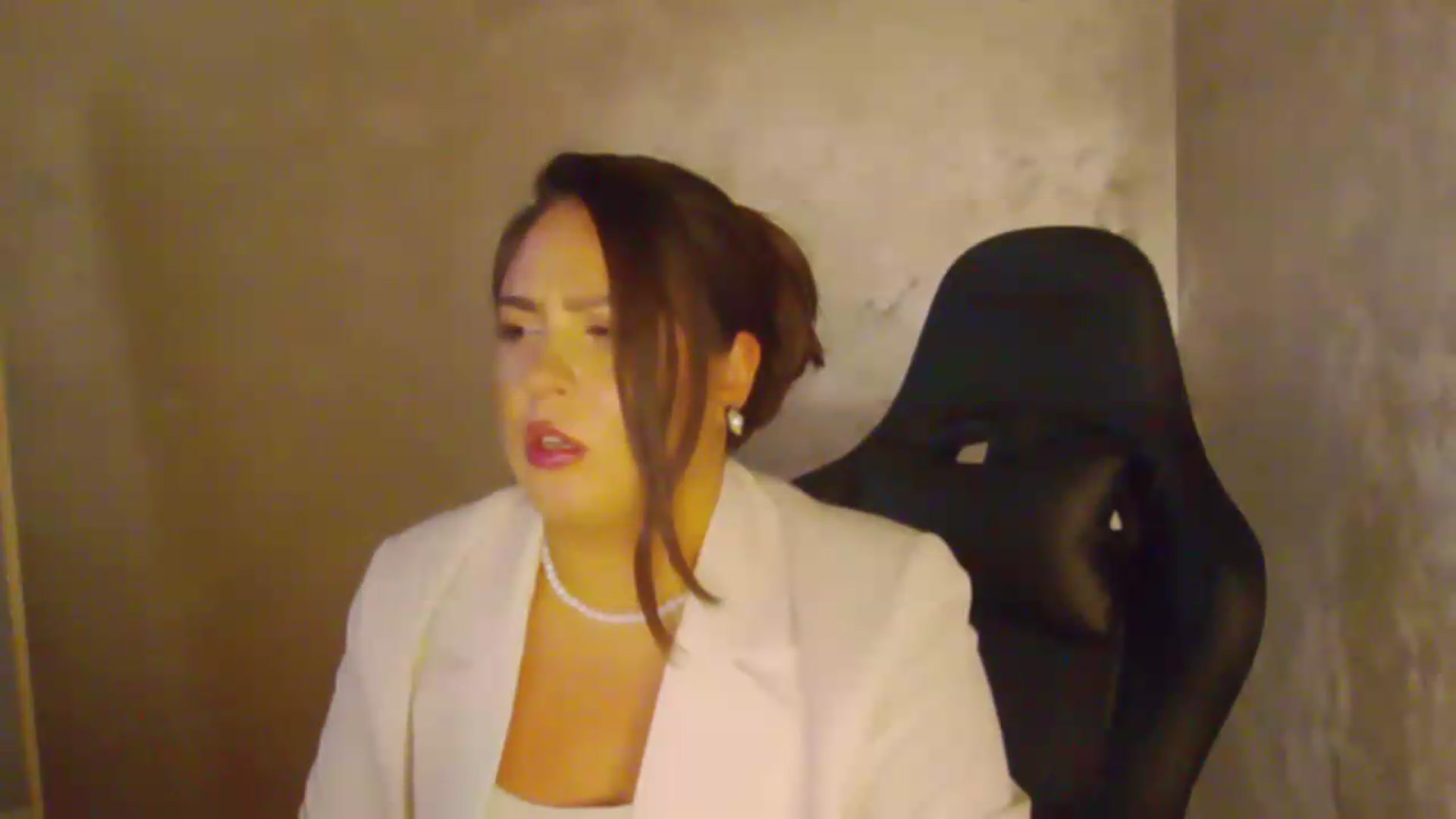 Gallery image thumbnail from NotVanilla's myfreecams stream on, 08/08/2026, 03:44 image 6 of 20