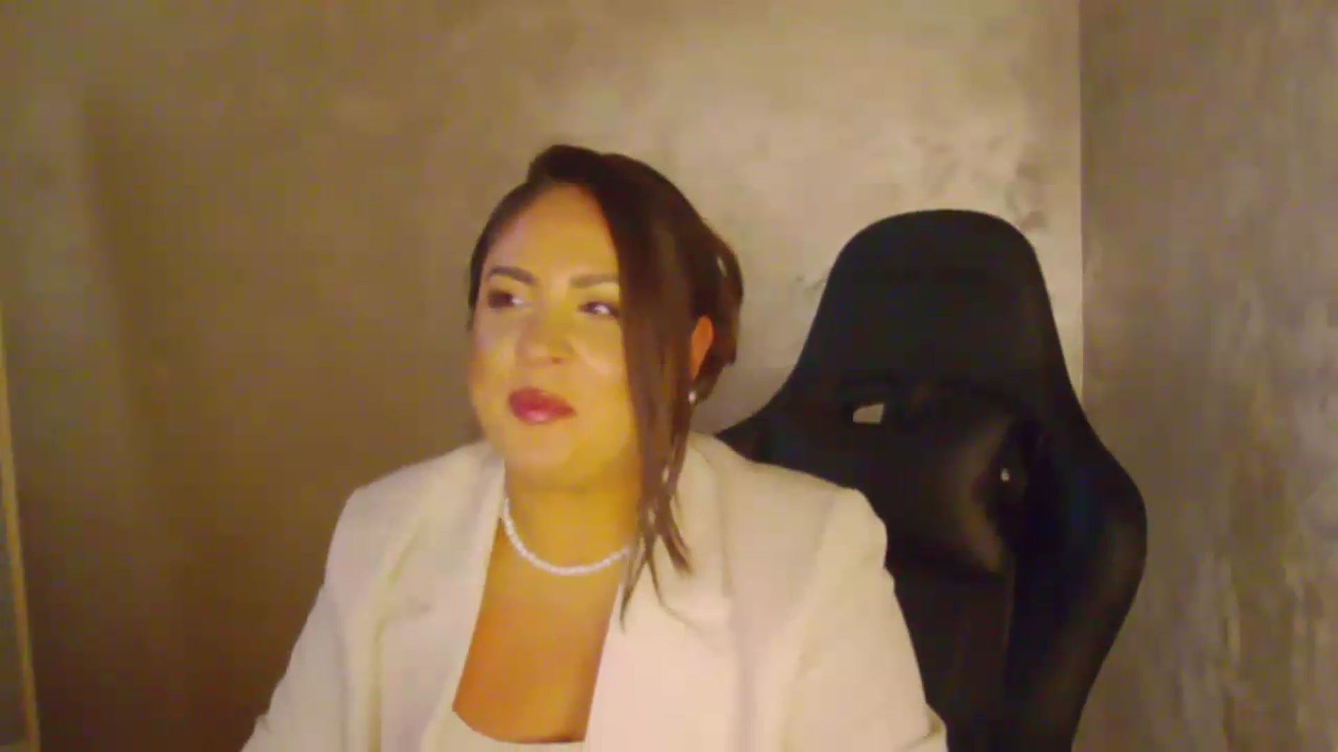 Gallery image thumbnail from NotVanilla's myfreecams stream on, 08/08/2026, 03:44 image 7 of 20