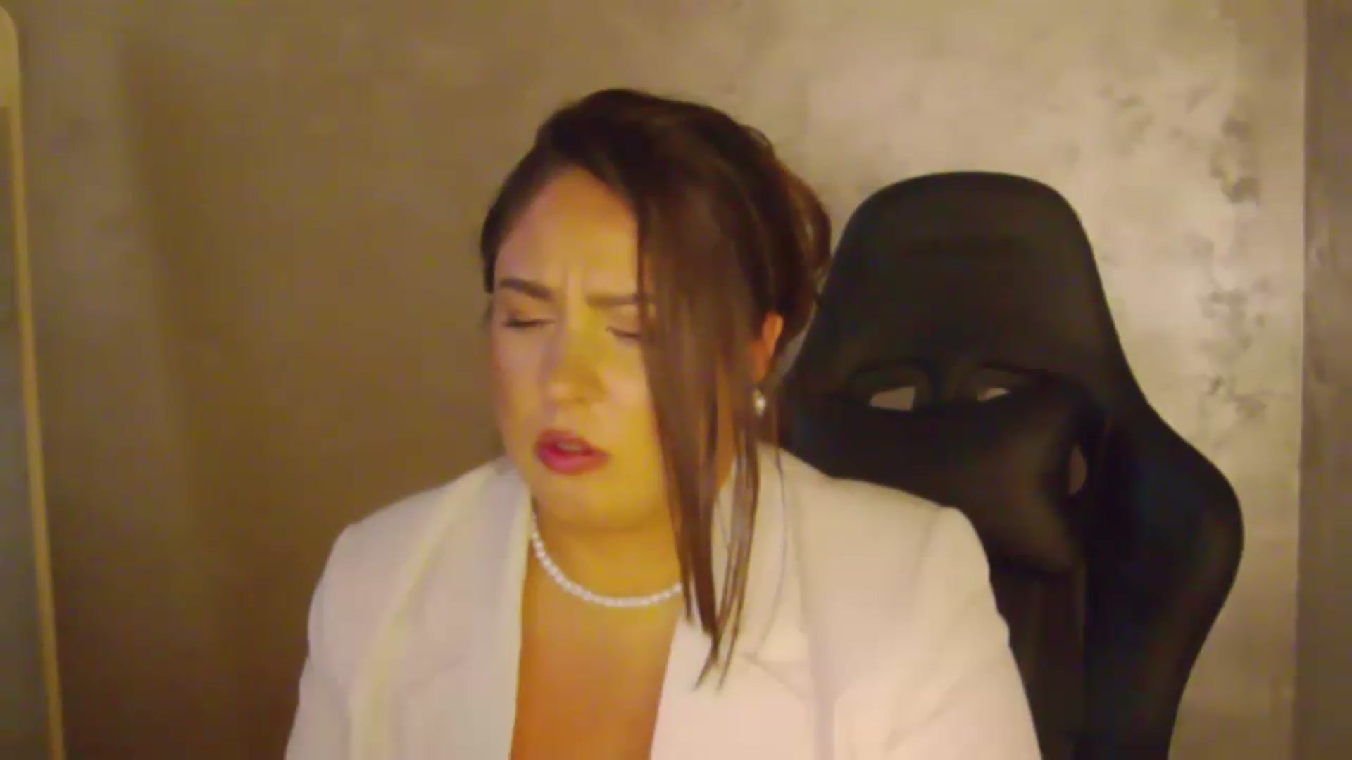 Gallery image thumbnail from NotVanilla's myfreecams stream on, 08/08/2026, 04:20 image 7 of 20