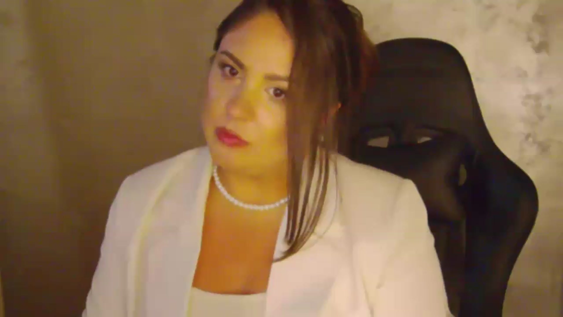 Gallery image thumbnail from NotVanilla's myfreecams stream on, 08/08/2026, 04:20 image 5 of 20