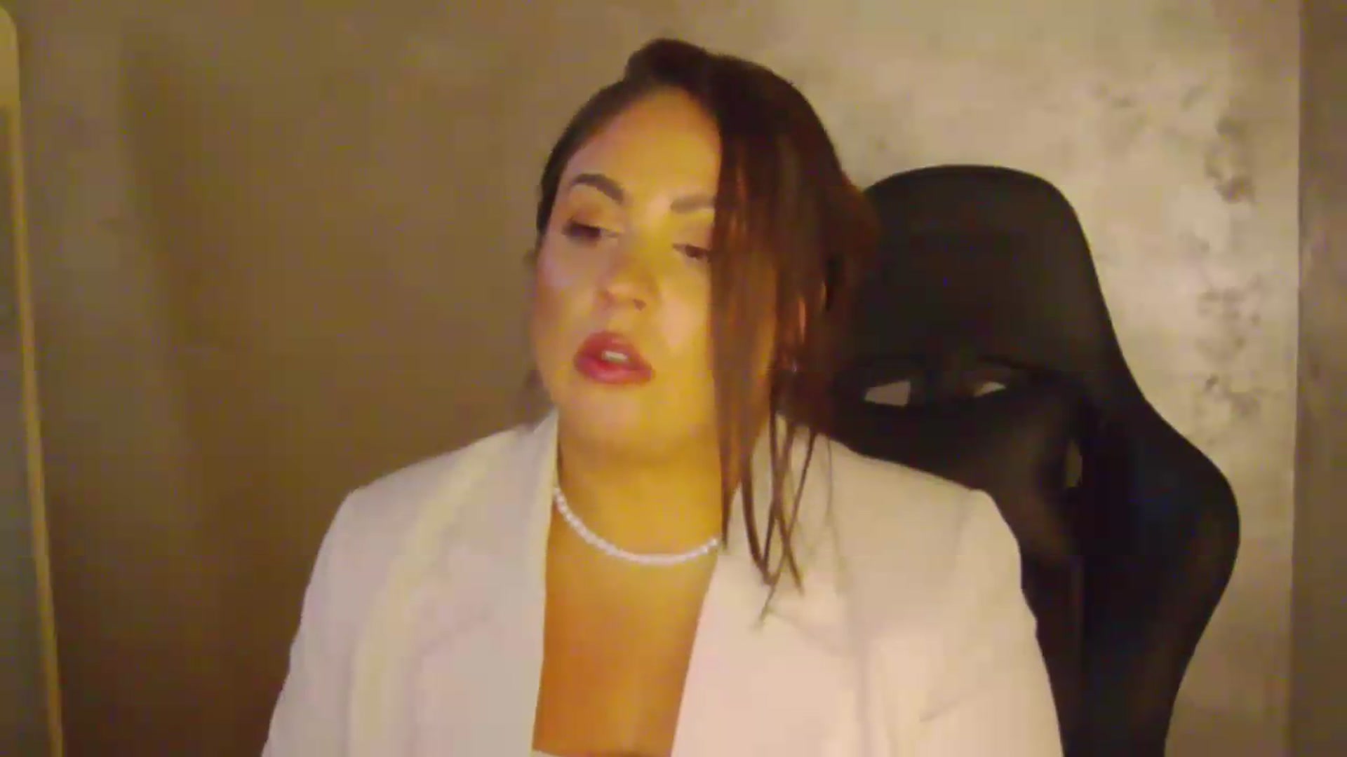 Gallery image thumbnail from NotVanilla's myfreecams stream on, 08/08/2026, 04:20 image 20 of 20