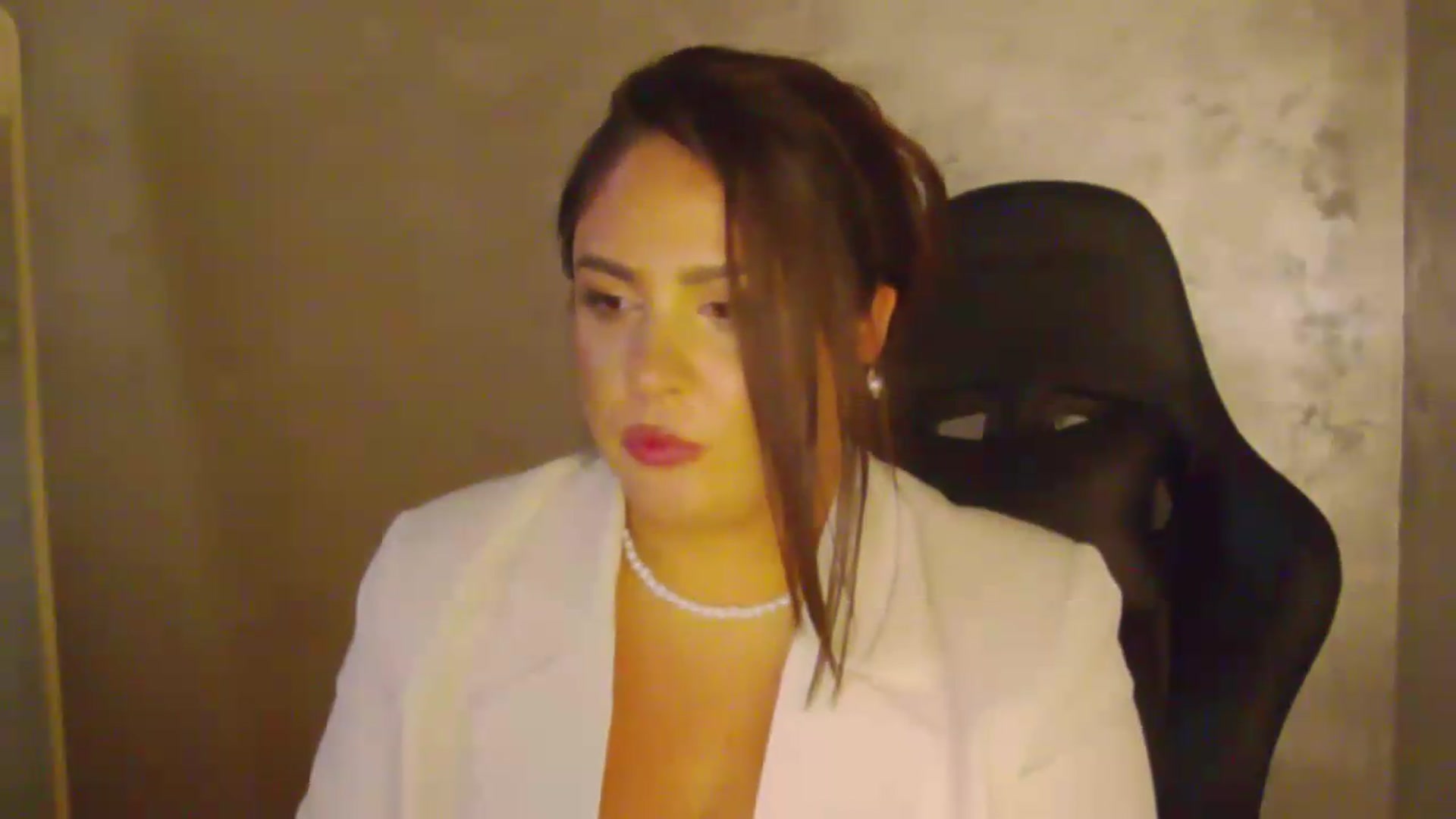 Gallery image thumbnail from NotVanilla's myfreecams stream on, 08/08/2026, 04:20 image 13 of 20