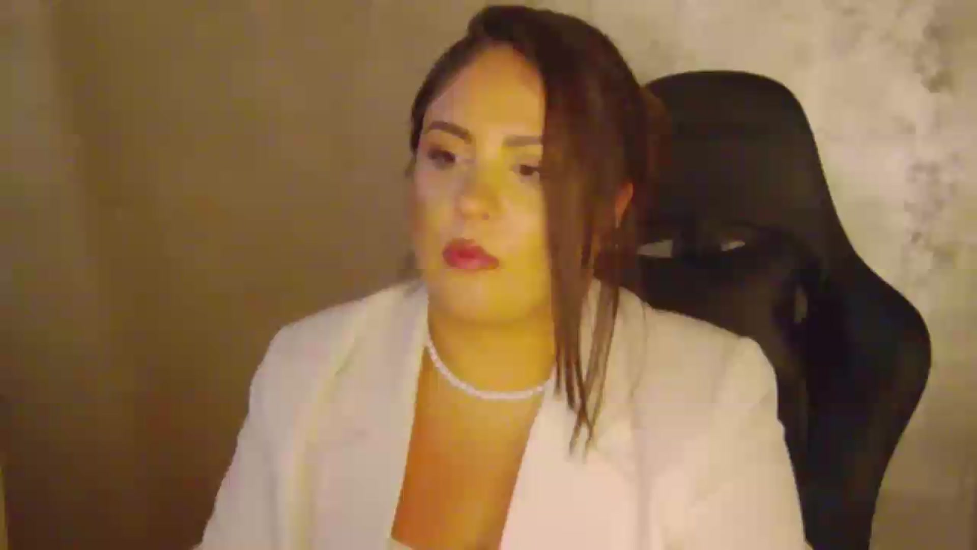 Gallery image thumbnail from NotVanilla's myfreecams stream on, 08/08/2026, 04:20 image 3 of 20