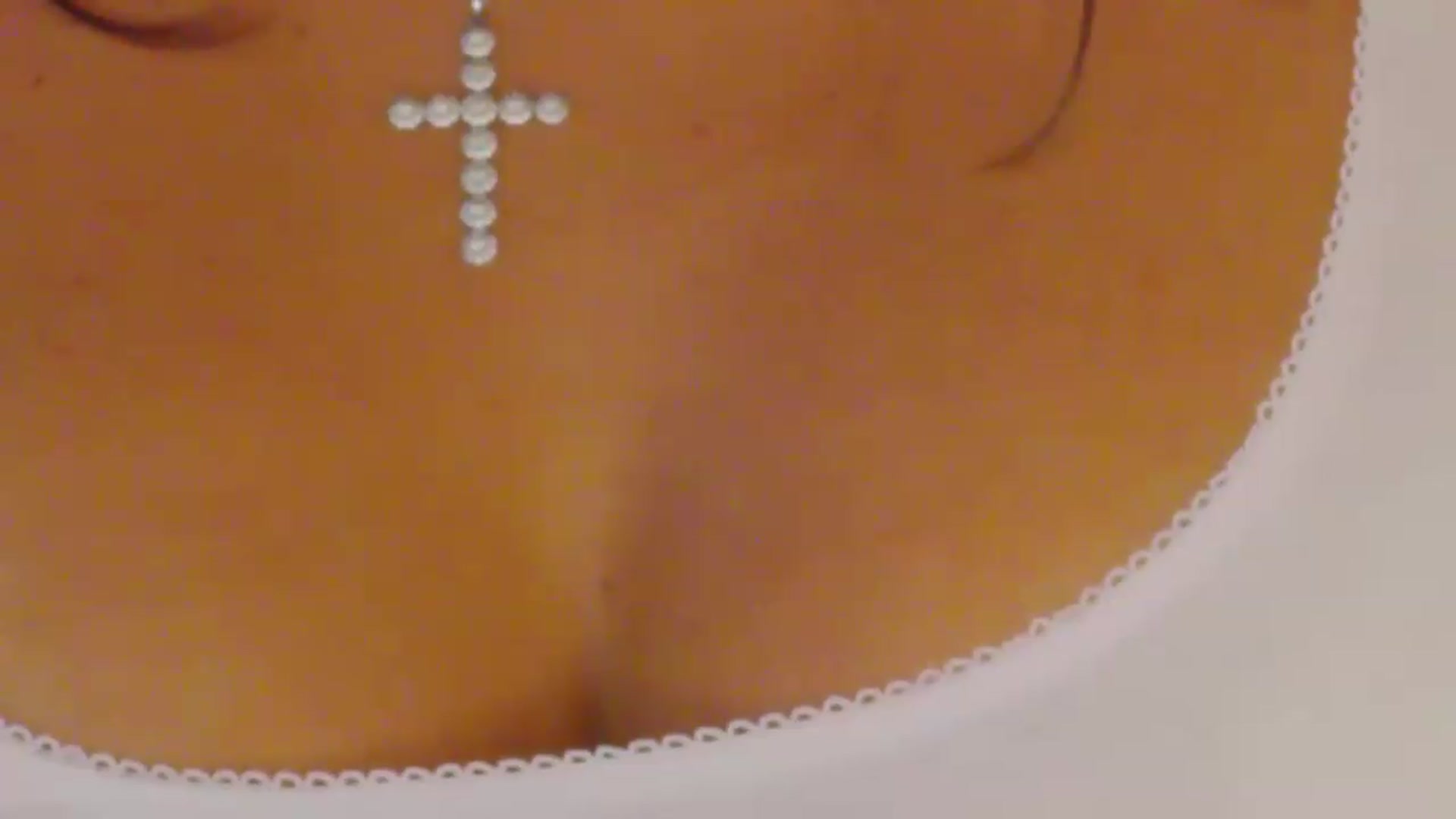 Gallery image thumbnail from NotVanilla's myfreecams stream on, 08/08/2026, 23:34 image 11 of 20