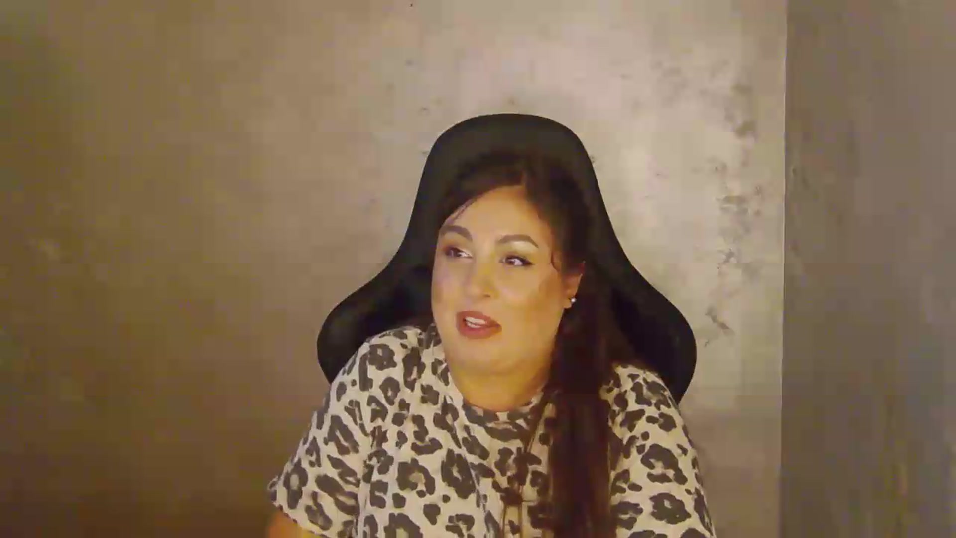 Gallery image thumbnail from NotVanilla's myfreecams stream on, 08/13/2026, 22:56 image 18 of 20