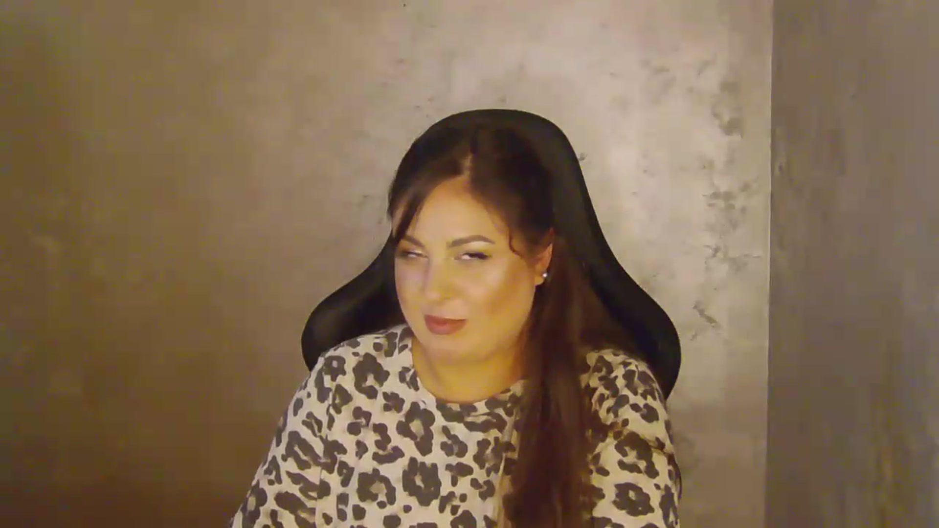 Gallery image thumbnail from NotVanilla's myfreecams stream on, 08/13/2026, 22:56 image 6 of 20