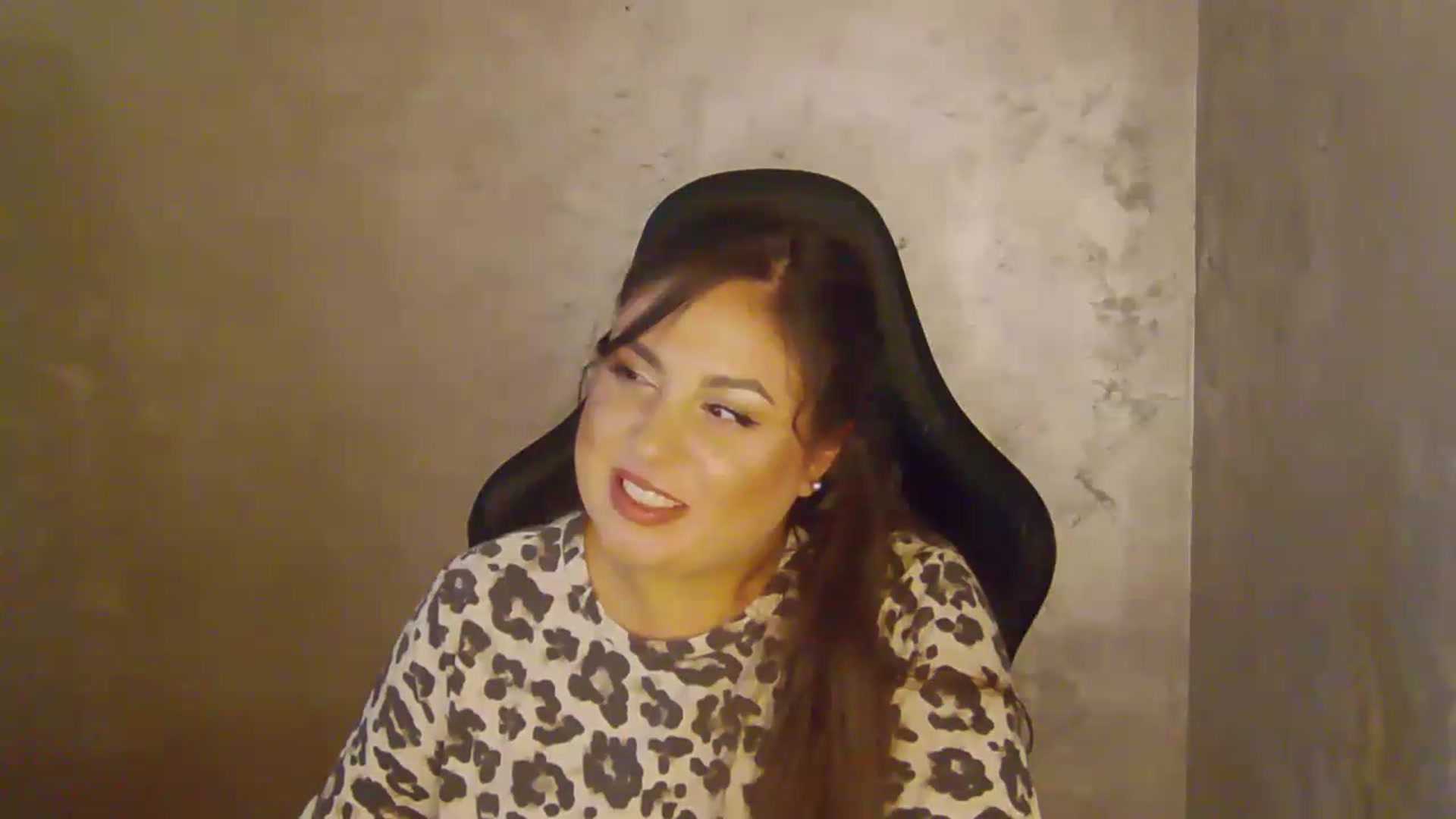 Gallery image thumbnail from NotVanilla's myfreecams stream on, 08/13/2026, 22:56 image 7 of 20