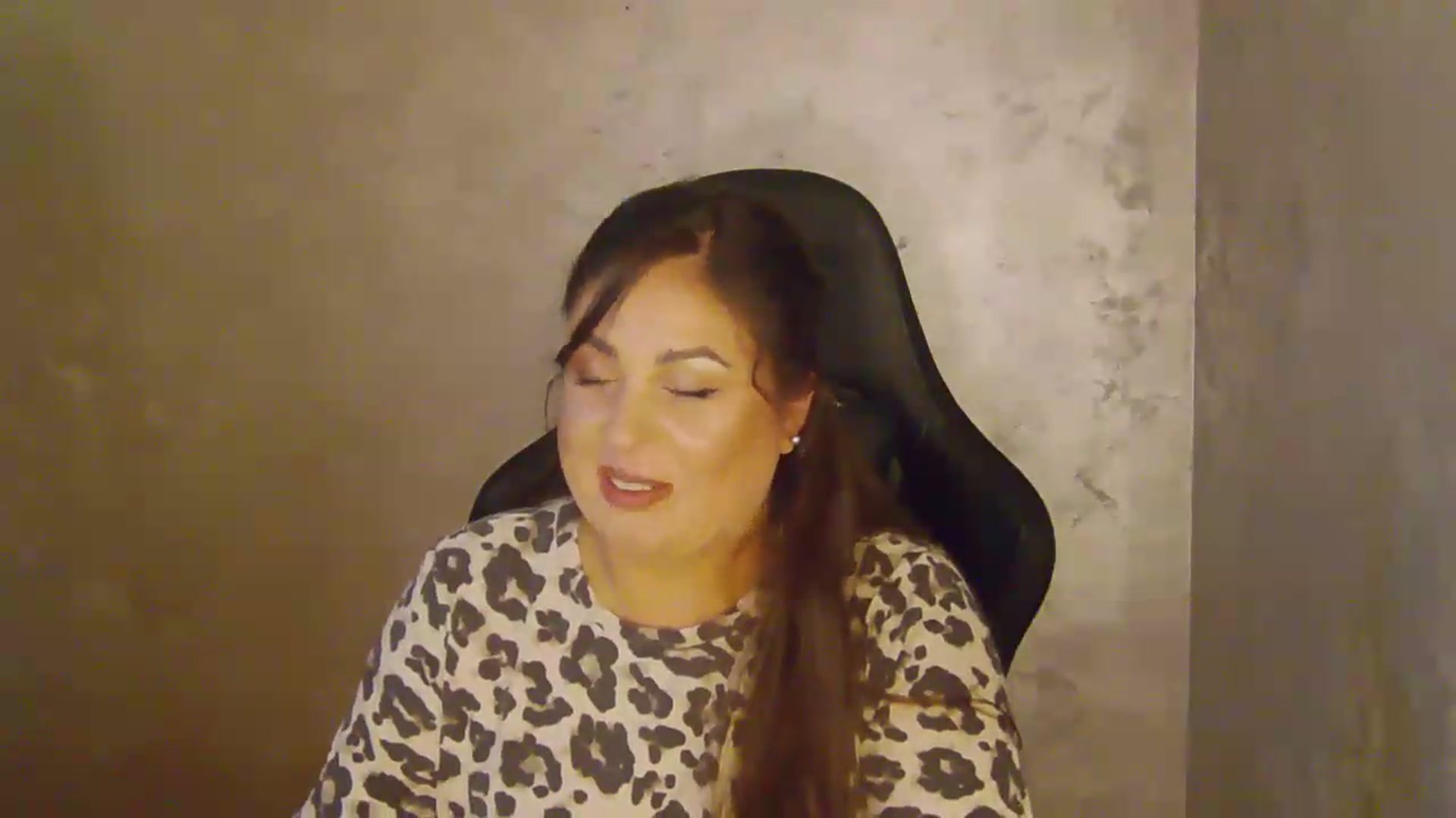 Gallery image thumbnail from NotVanilla's myfreecams stream on, 08/13/2026, 22:56 image 9 of 20