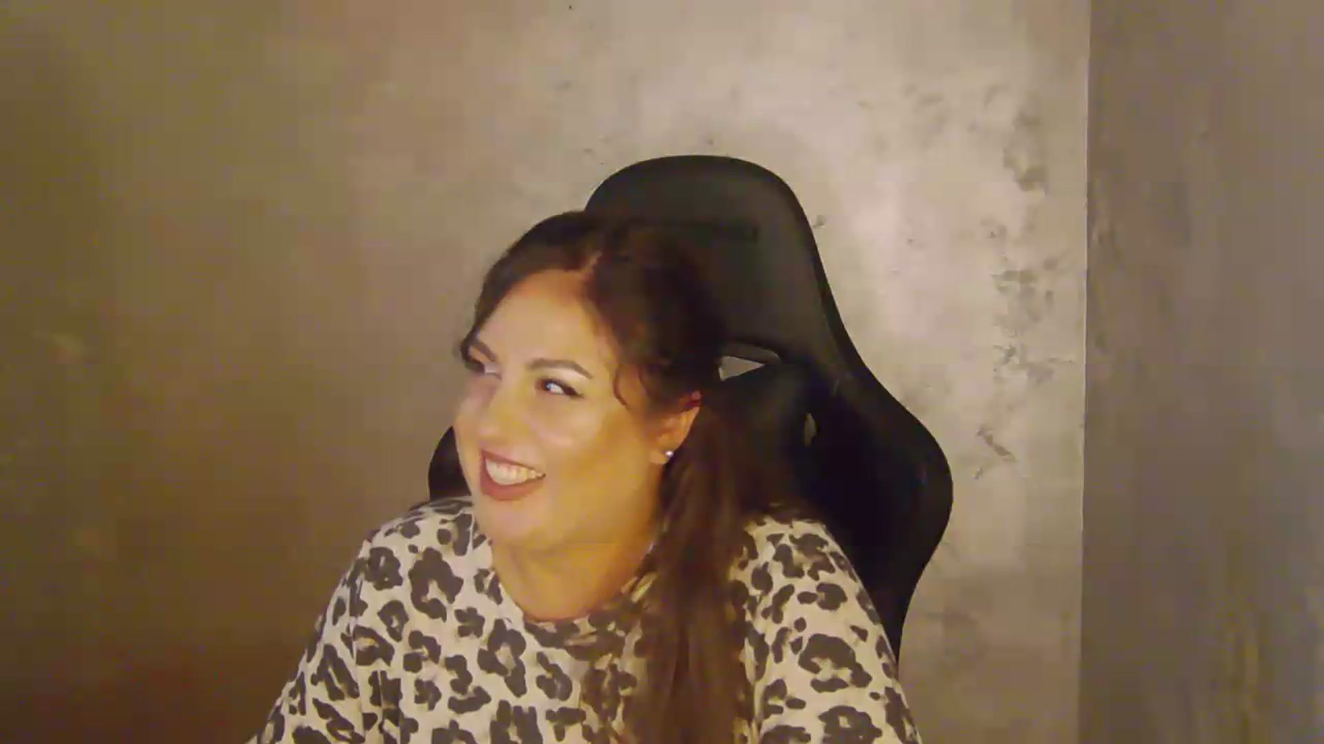 Gallery image thumbnail from NotVanilla's myfreecams stream on, 08/13/2026, 22:56 image 15 of 20