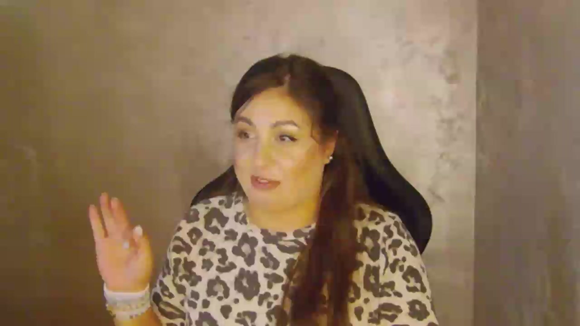 Gallery image thumbnail from NotVanilla's myfreecams stream on, 08/14/2026, 24:01 image 1 of 20
