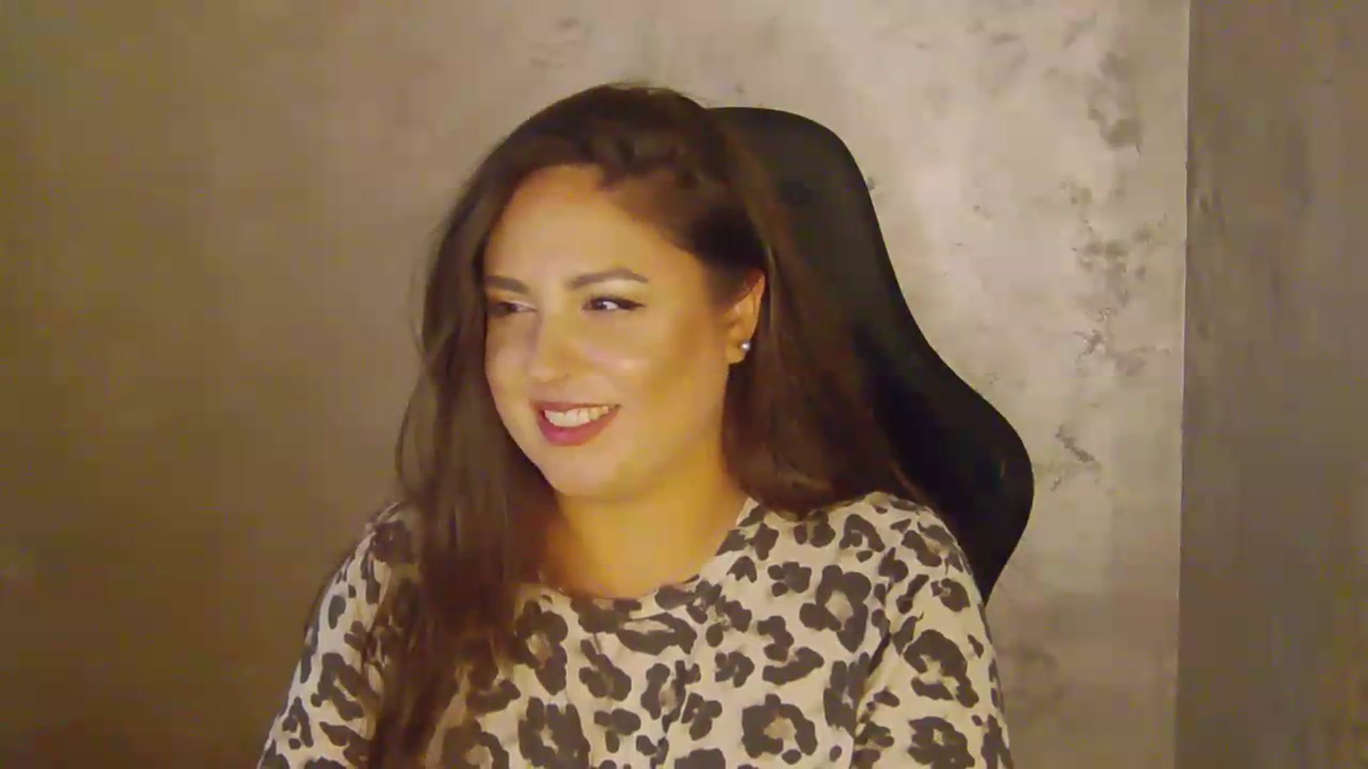 Gallery image thumbnail from NotVanilla's myfreecams stream on, 08/14/2026, 24:01 image 9 of 20