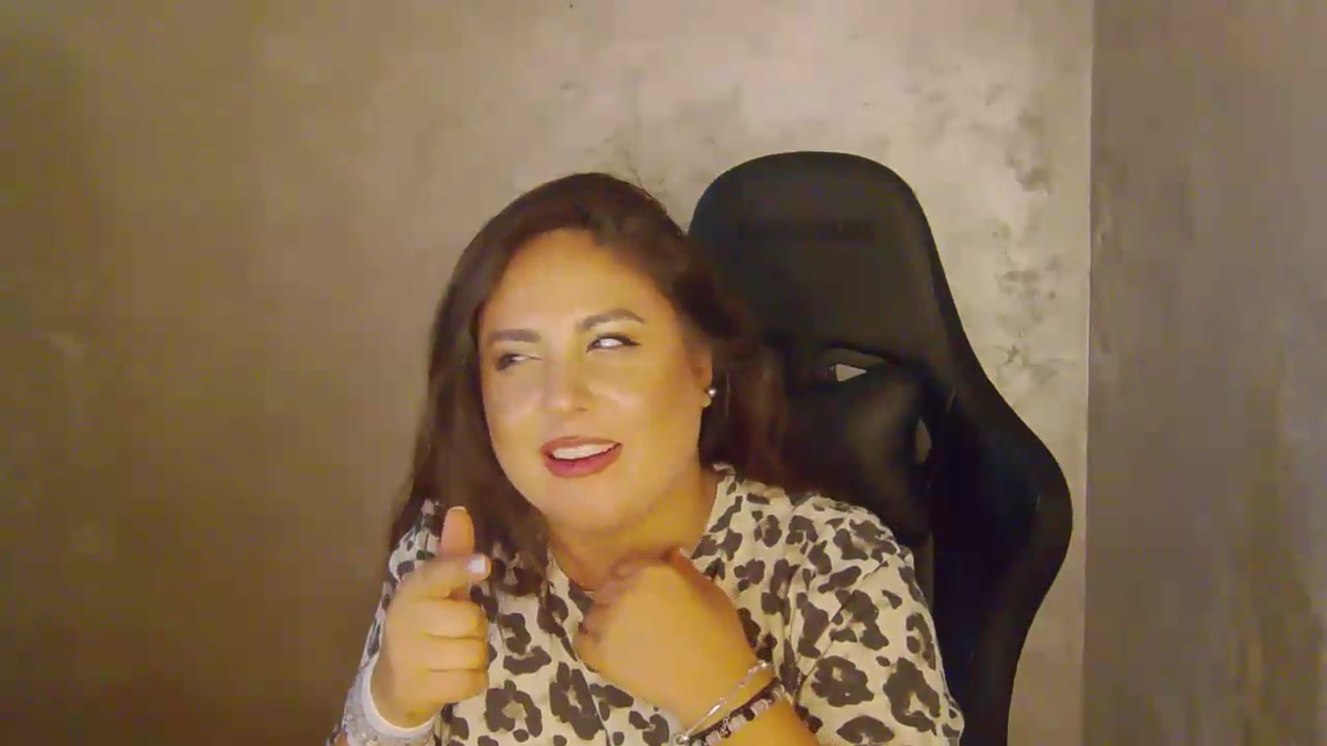 Gallery image thumbnail from NotVanilla's myfreecams stream on, 08/14/2026, 24:01 image 8 of 20