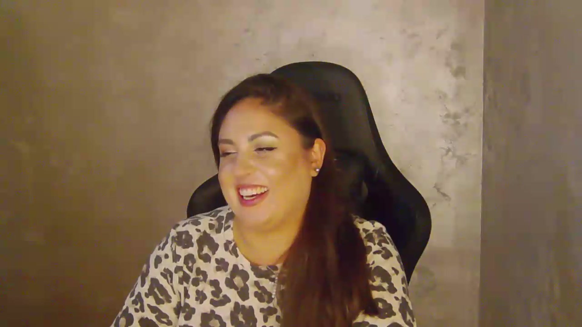Gallery image thumbnail from NotVanilla's myfreecams stream on, 08/14/2026, 01:26 image 2 of 20