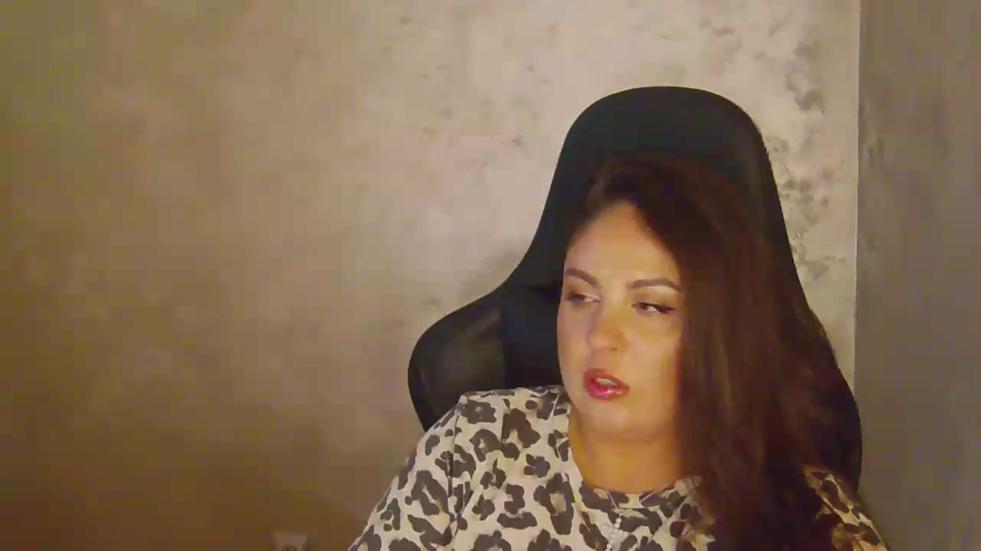 Gallery image thumbnail from NotVanilla's myfreecams stream on, 08/14/2026, 01:26 image 16 of 20