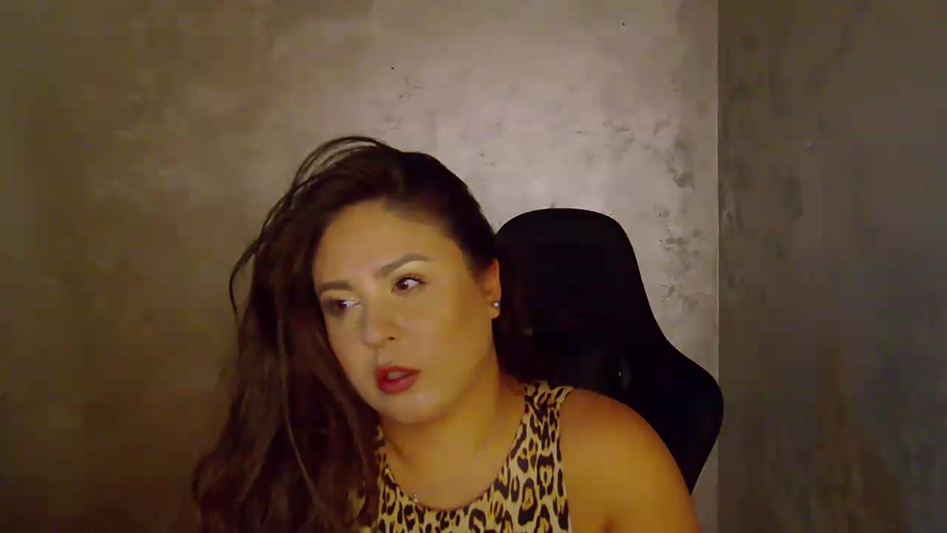 Gallery image thumbnail from NotVanilla's myfreecams stream on, 08/15/2026, 01:12 image 17 of 20