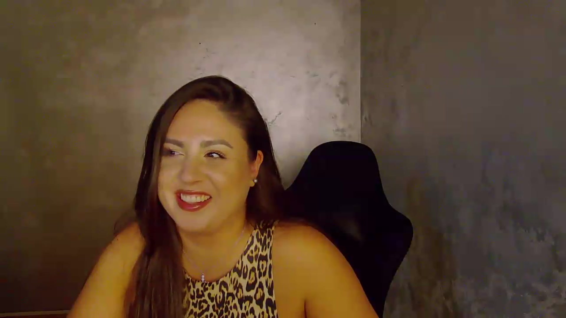 Gallery image thumbnail from NotVanilla's myfreecams stream on, 08/15/2026, 03:19 image 10 of 20