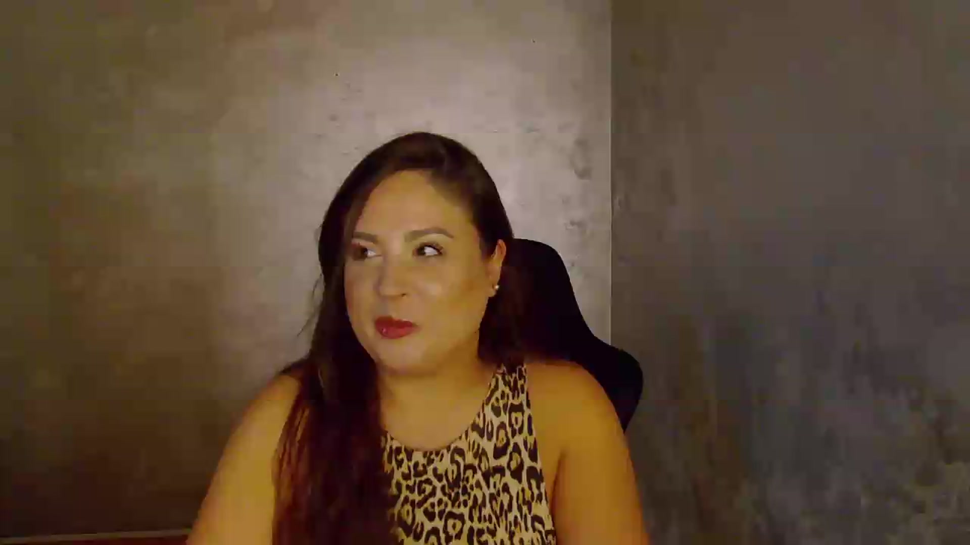 Gallery image thumbnail from NotVanilla's myfreecams stream on, 08/15/2026, 04:24 image 1 of 20