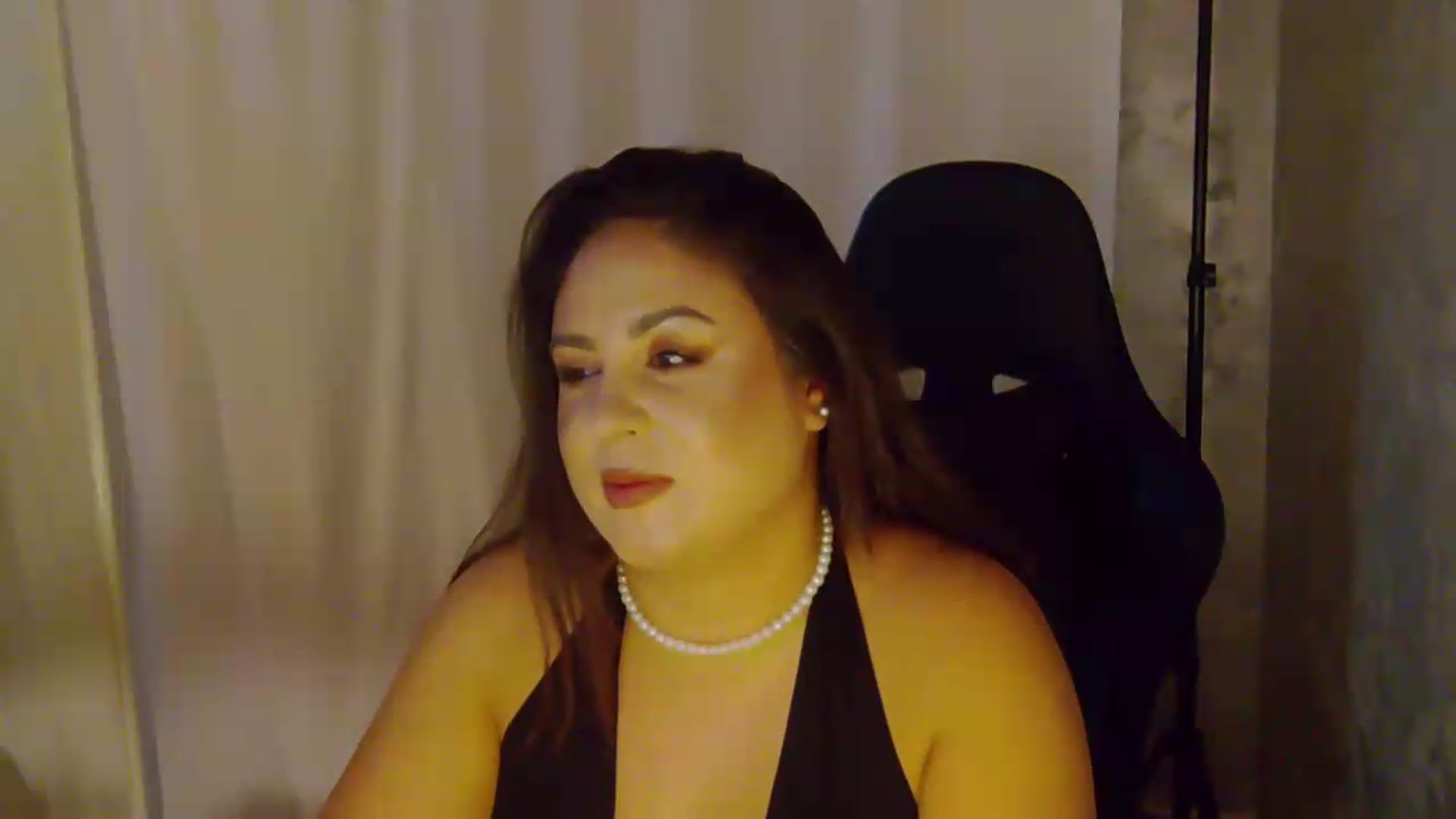 Gallery image thumbnail from NotVanilla's myfreecams stream on, 08/16/2026, 06:12 image 7 of 20