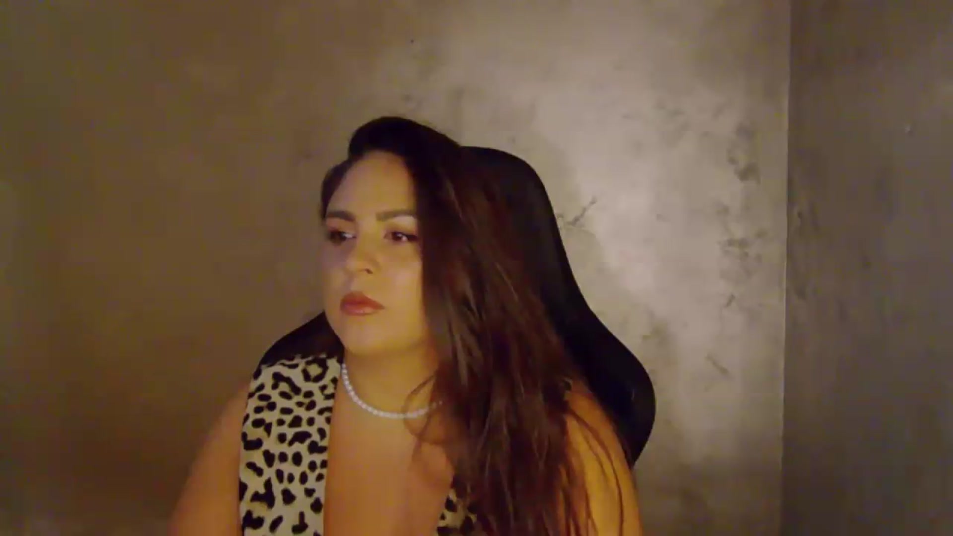 Gallery image thumbnail from NotVanilla's myfreecams stream on, 08/17/2026, 24:53 image 4 of 20