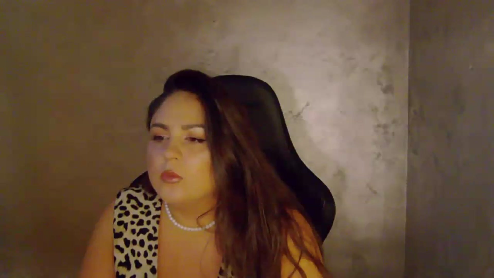 Gallery image thumbnail from NotVanilla's myfreecams stream on, 08/17/2026, 24:53 image 3 of 20