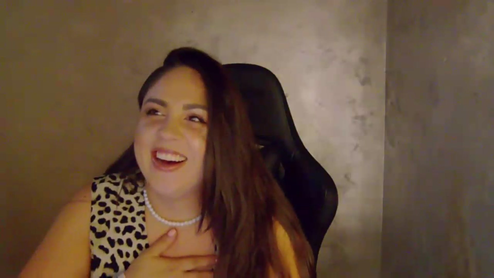 Gallery image thumbnail from NotVanilla's myfreecams stream on, 08/17/2026, 24:53 image 8 of 20