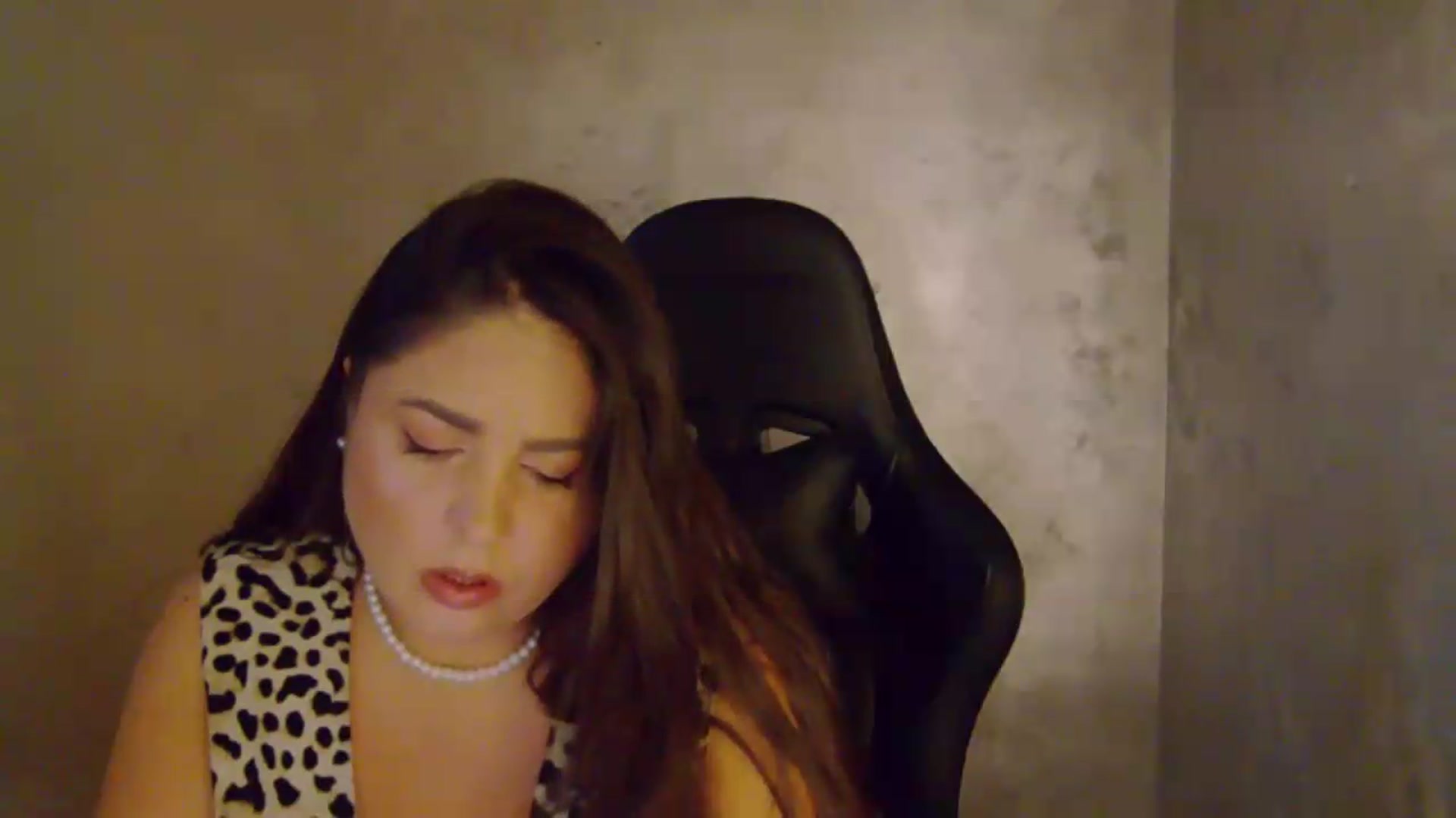 Gallery image thumbnail from NotVanilla's myfreecams stream on, 08/17/2026, 24:53 image 7 of 20