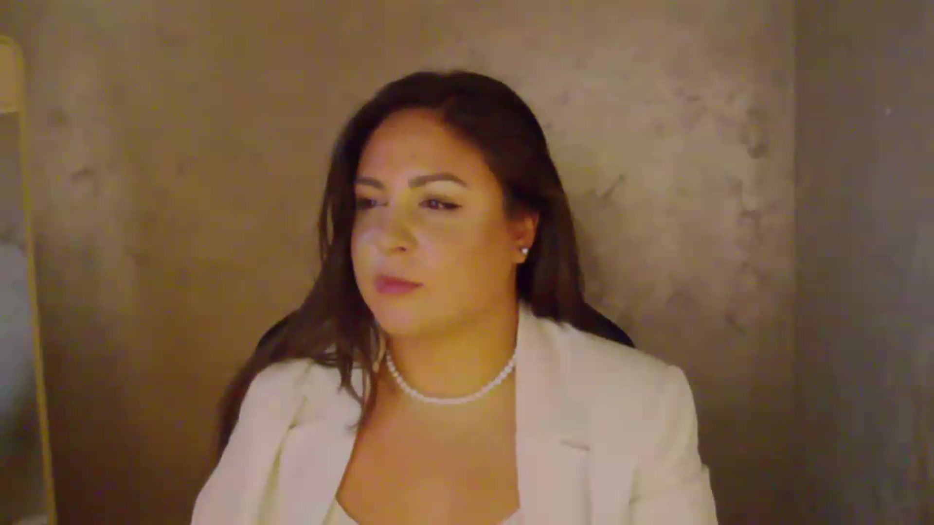 Gallery image thumbnail from NotVanilla's myfreecams stream on, 08/18/2026, 05:01 image 15 of 20