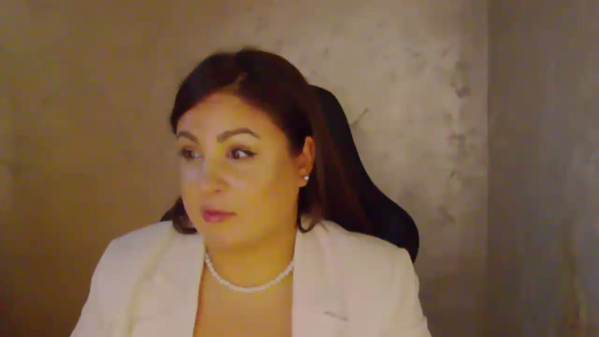 Gallery image thumbnail from NotVanilla's myfreecams stream on, 08/18/2026, 05:01 image 1 of 20