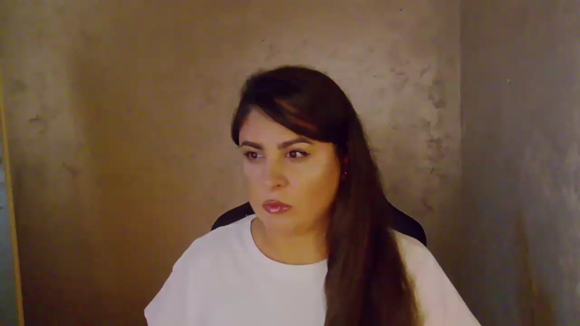 Gallery image thumbnail from NotVanilla's myfreecams stream on, 08/20/2026, 24:01 image 12 of 20